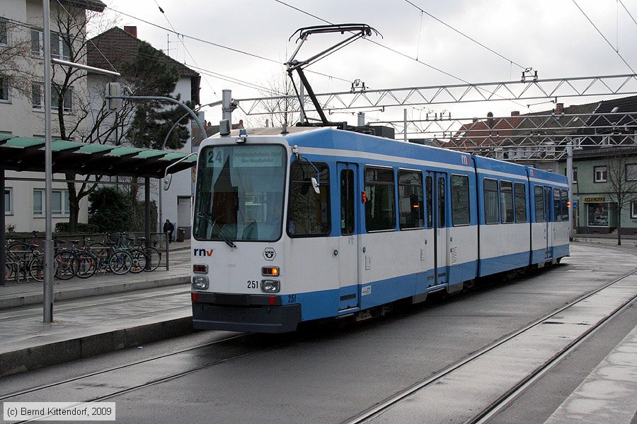 Straßenbahn Heidelberg - 251
/ Bild: hsb251_bk0912070099.jpg