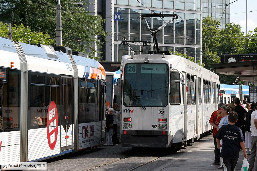 Straßenbahn Heidelberg - 252
/ Bild: hsb252_bk1007310066.jpg