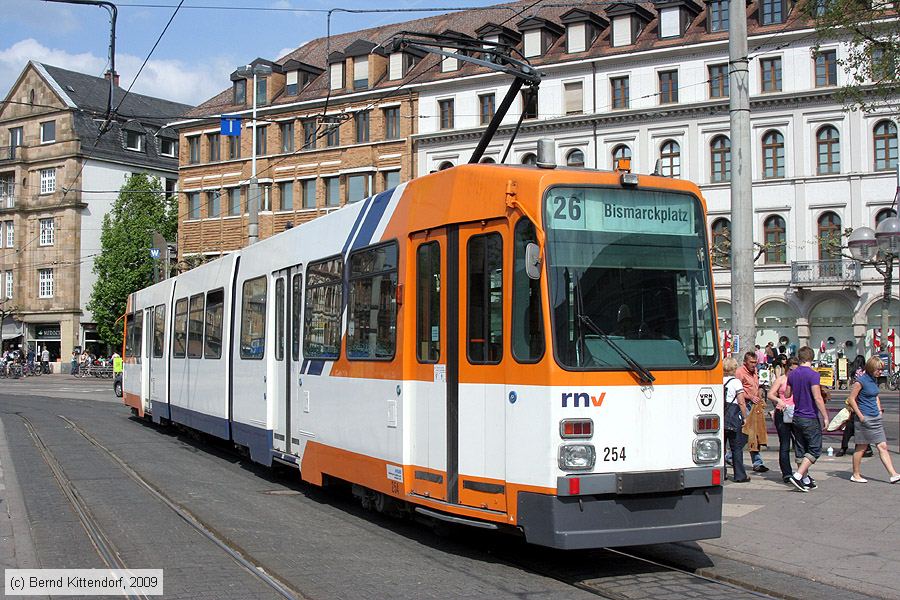 Straßenbahn Heidelberg - 254
/ Bild: hsb254_bk0904250131.jpg