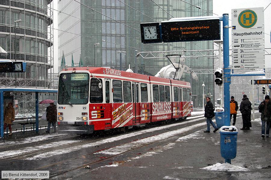 Straßenbahn Heidelberg - 254
/ Bild: hsb254_e0025244.jpg
