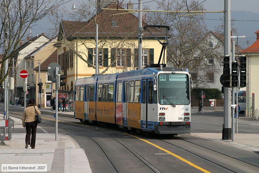 Straßenbahn Heidelberg - 256
/ Bild: hsb256_bk0703140056.jpg