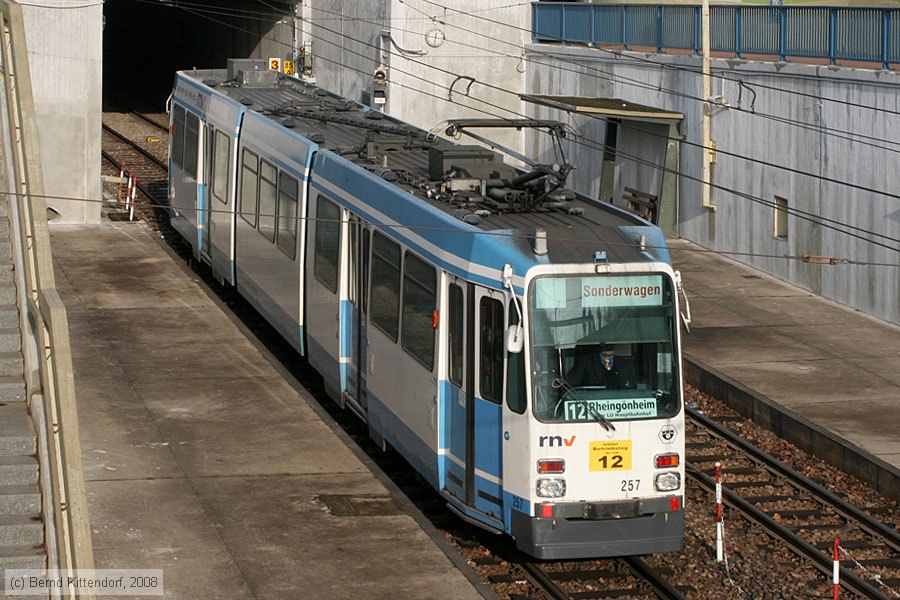 Straßenbahn Heidelberg - 257
/ Bild: hsb257_bk0812120077.jpg