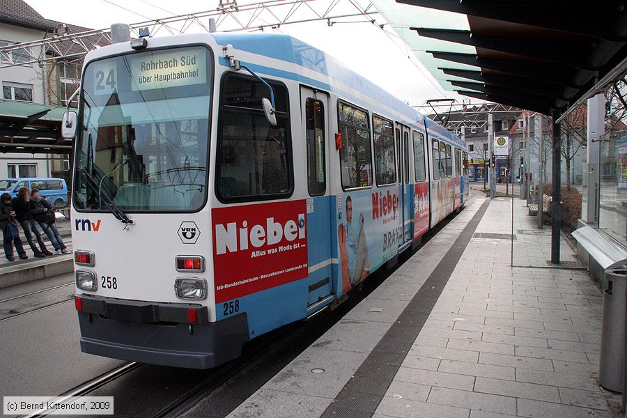 Straßenbahn Heidelberg - 258
/ Bild: hsb258_bk0912070097.jpg
