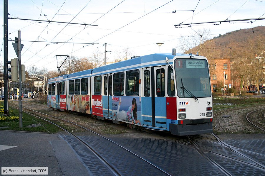 Straßenbahn Heidelberg - 258
/ Bild: hsb258_e0015407.jpg