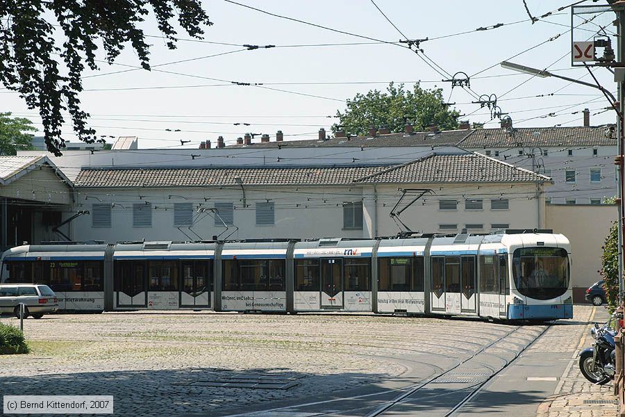 Straßenbahn Heidelberg - 275
/ Bild: hsb275_bk0707150200.jpg