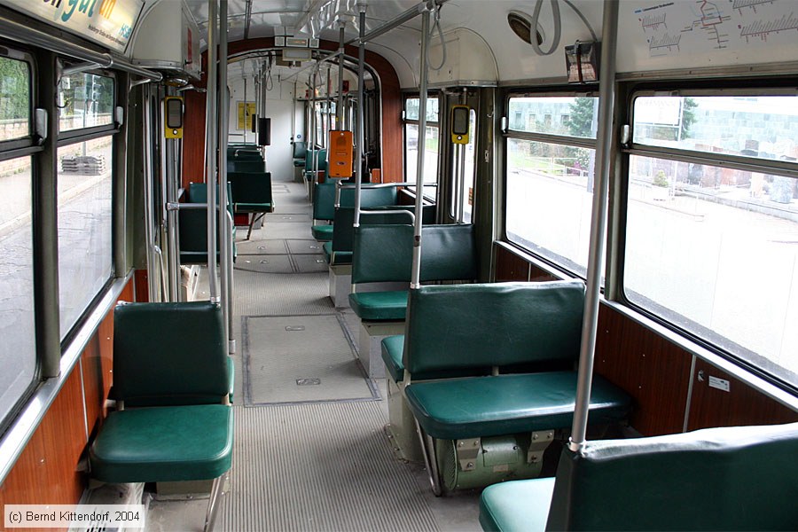 Straßenbahn Heidelberg - 296 (237) - Innenansicht 
/ Bild: hsb296237_e0002926.jpg