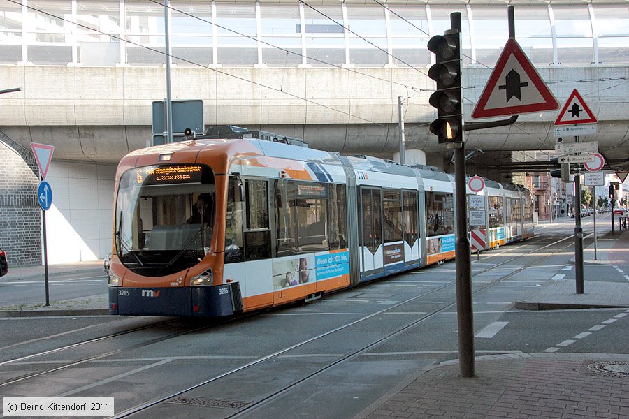 Straßenbahn Heidelberg - 3285
/ Bild: rnv3285_bk1108300003.jpg Straßenbahn Heidelberg - 3285
/ Bild: rnv3285_bk1108300003.jpg