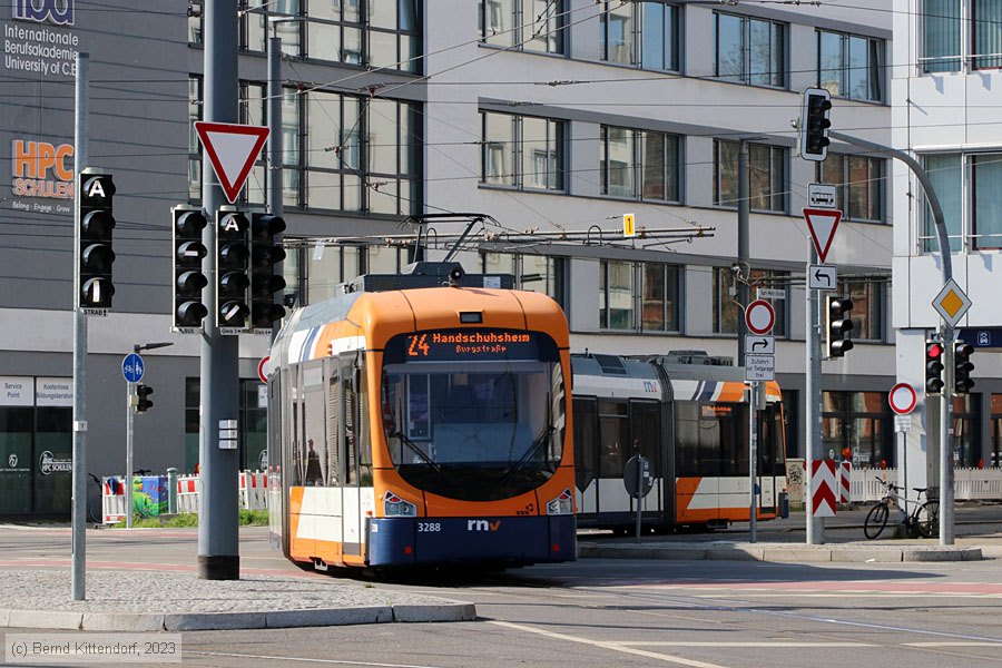 Straßenbahn Heidelberg - 3288
/ Bild: rnv3288_bk2305030068.jpg