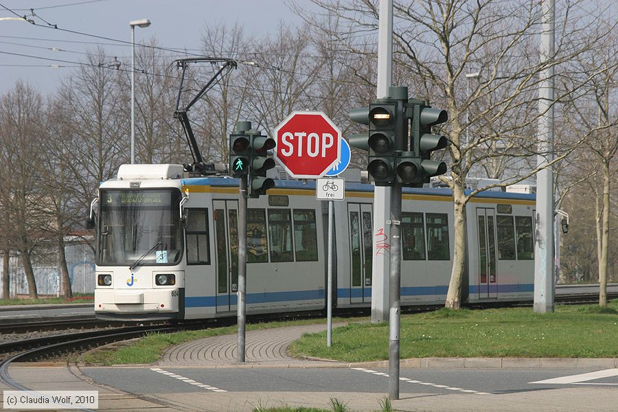 Straßenbahn Jena - 604
/ Bild: jena604_cw1004130087.jpg