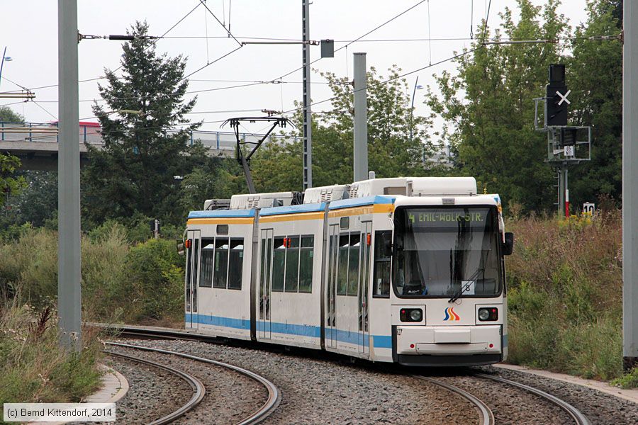 Straßenbahn Jena - 627
/ Bild: jena627_bk1407290093.jpg