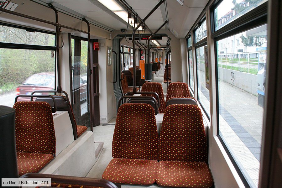 Straßenbahn Jena - 632 - Innenansicht
/ Bild: jena632_bk1004150061.jpg