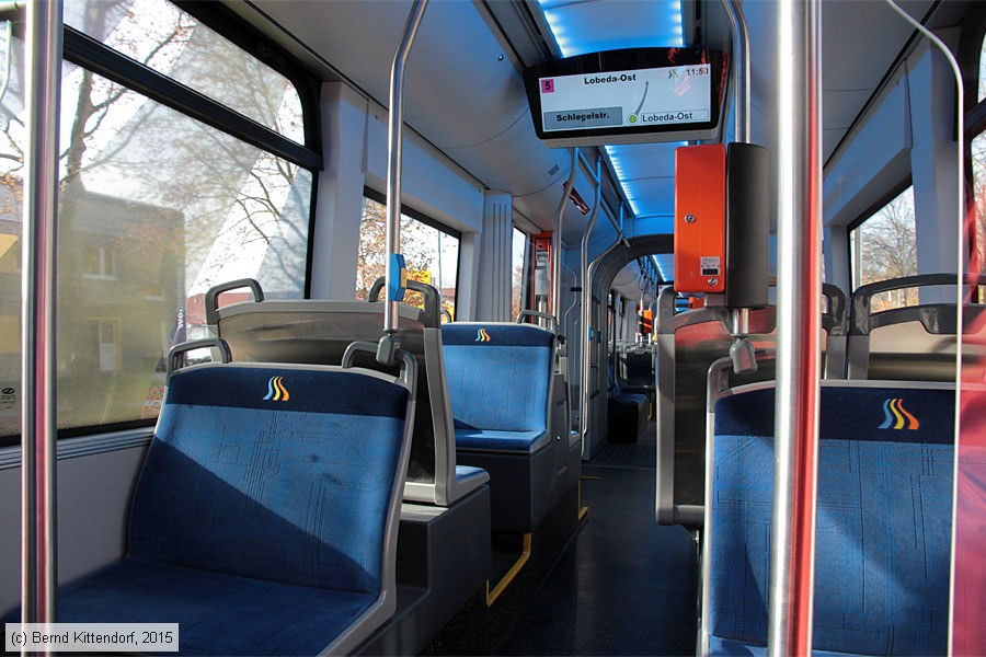 Straßenbahn Jena - 704 - Innenansicht
/ Bild: jena704_bk1511120050.jpg