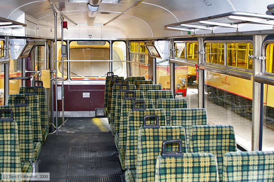 Straßenbahn Karlsruhe - 104 - Innenansicht
/ Bild: karlsruhe104_bk0805250158.jpg Straßenbahn Karlsruhe - 104 - Innenansicht
/ Bild: karlsruhe104_bk0805250158.jpg