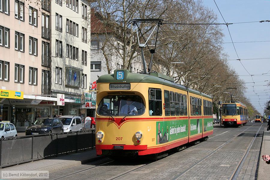 Stra&szlig;enbahn Karlsruhe - 207
/ Bild: karlsruhe207_bk1004090120.jpg