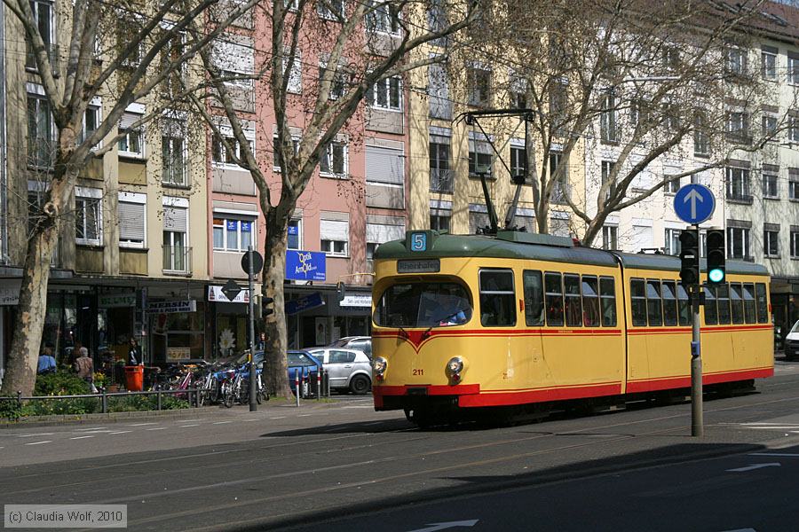 Stra&szlig;enbahn Karlsruhe - 211
/ Bild: karlsruhe211_cw1004090109.jpg