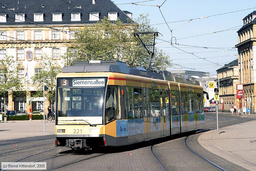 Stra&szlig;enbahn Karlsruhe - 221
/ Bild: karlsruhe221_e0017984.jpg