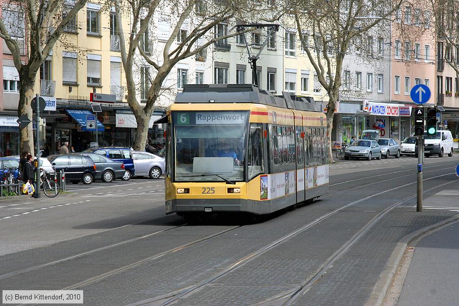 Stra&szlig;enbahn Karlsruhe - 225
/ Bild: karlsruhe225_bk1004090078.jpg
