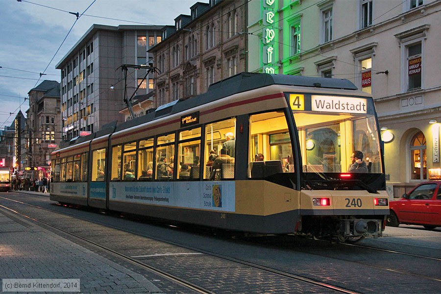 Stra&szlig;enbahn Karlsruhe - 240
/ Bild: karlsruhe240_bk1401070246.jpg