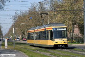 Bild: karlsruhe244_bk0704090117.jpg - anklicken zum Vergr&ouml;&szlig;ern