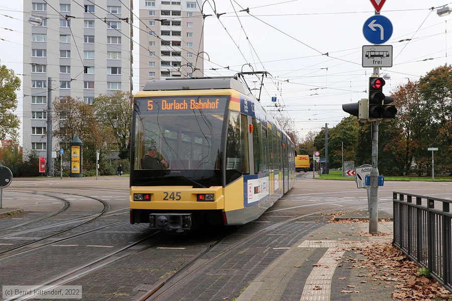 Stra&szlig;enbahn Karlsruhe - 245
/ Bild: karlsruhe245_bk2210310039.jpg