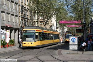 Bild: karlsruhe250_e0017952.jpg - anklicken zum Vergr&ouml;&szlig;ern