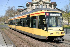 Bild: karlsruhe258_bk0704090099.jpg - anklicken zum Vergr&ouml;&szlig;ern