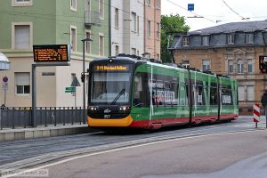 Bild: karlsruhe357_bk2404210118.jpg - anklicken zum Vergr&ouml;&szlig;ern