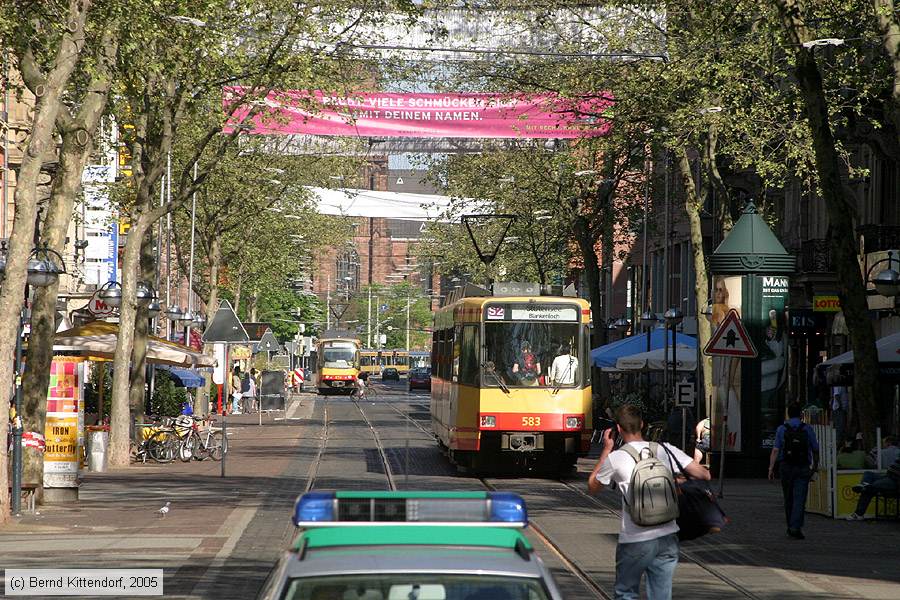 Stadtbahn Karlsruhe - 583
/ Bild: karlsruhe583_e0017978.jpg