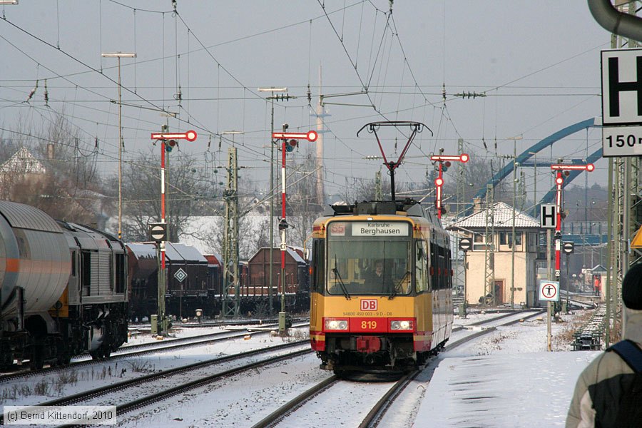 Stadtbahn Karlsruhe - 819
/ Bild: karlsruhe819_bk1012160034.jpg