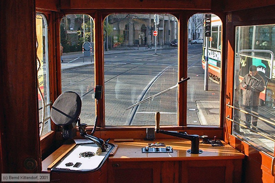 Straßenbahn Karlsruhe - 100 - Innenansicht
/ Bild: karlsruhe100_2545.jpg