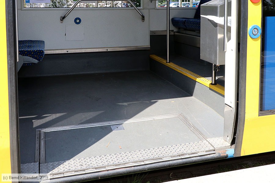 Straßenbahn Kassel - 604 - Innenansicht
/ Bild: kassel604_bk1908130123.jpg
