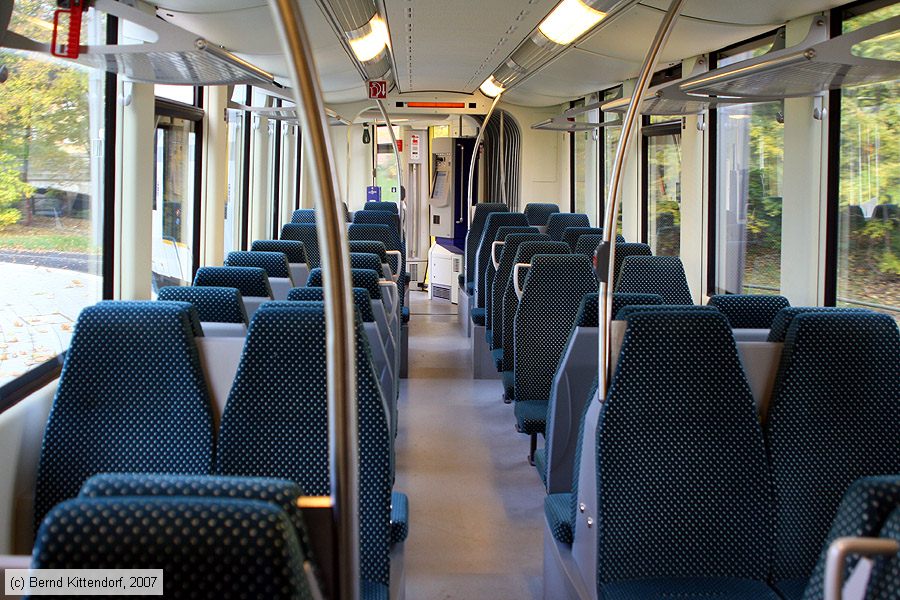 RegioTram Kassel - 711 - Innenansicht 
/ Bild: kassel711_bk0710280159.jpg
