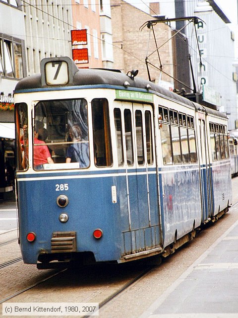 Straßenbahn Kassel - 285
/ Bild: kassel285_df022704.jpg
