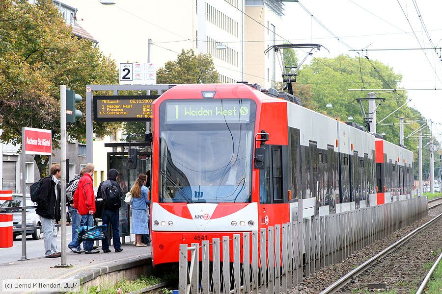 Stadtbahn Köln - 4541
/ Bild: koeln4541_bk0710030096.jpg