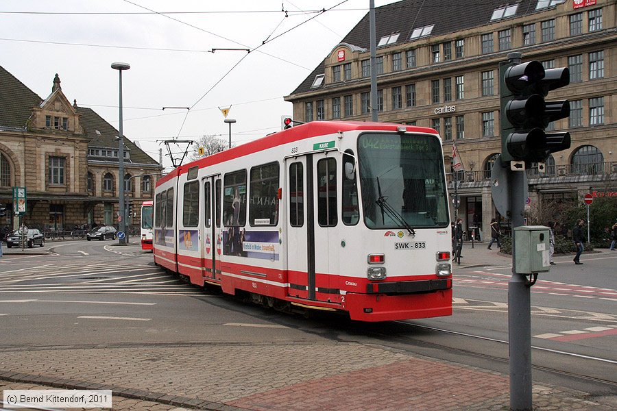 Straßenbahn Krefeld - 833
/ Bild: krefeld833_bk1102150303.jpg Straßenbahn Krefeld - 833
/ Bild: krefeld833_bk1102150303.jpg
