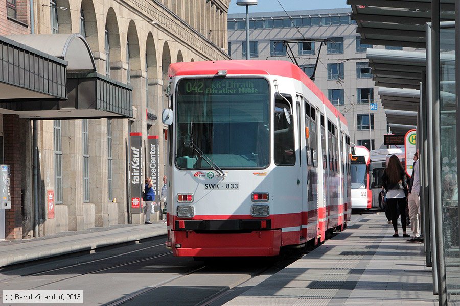 Straßenbahn Krefeld - 833
/ Bild: krefeld833_bk1309040095.jpg Straßenbahn Krefeld - 833
/ Bild: krefeld833_bk1309040095.jpg