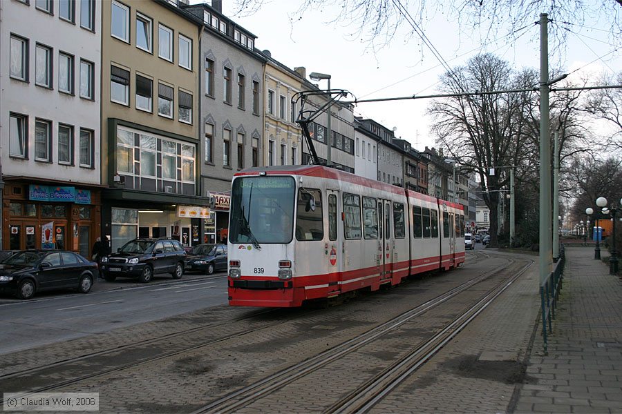 Straßenbahn Krefeld - 839
/ Bild: krefeld839_cw0603120089.jpg