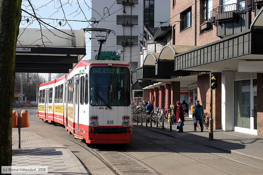 Straßenbahn Krefeld - 836
/ Bild: krefeld836_bk0603140131.jpg