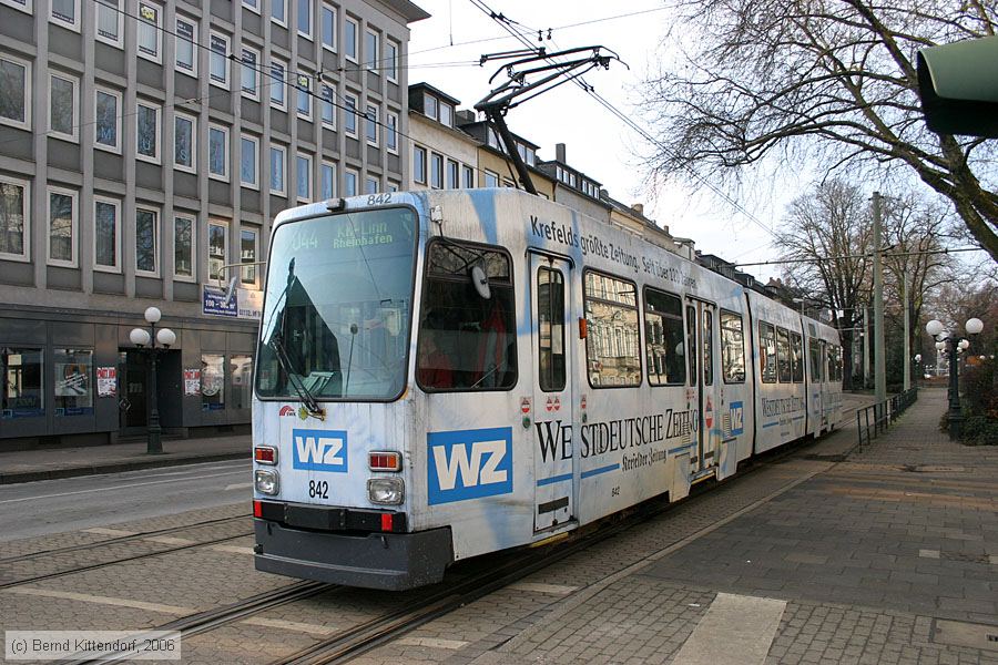 Straßenbahn Krefeld - 842
/ Bild: krefeld842_bk0603120140.jpg