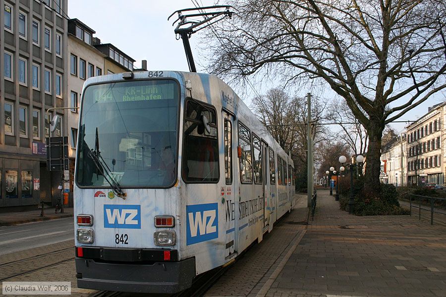 Straßenbahn Krefeld - 842
/ Bild: krefeld842_cw0603120100.jpg