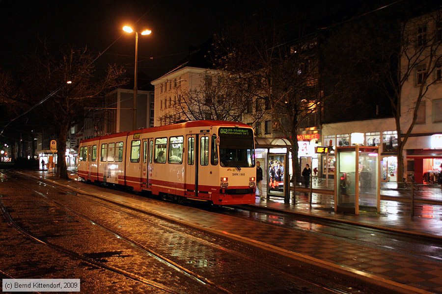 Straßenbahn Krefeld - 845
/ Bild: krefeld845_bk0911250197.jpg