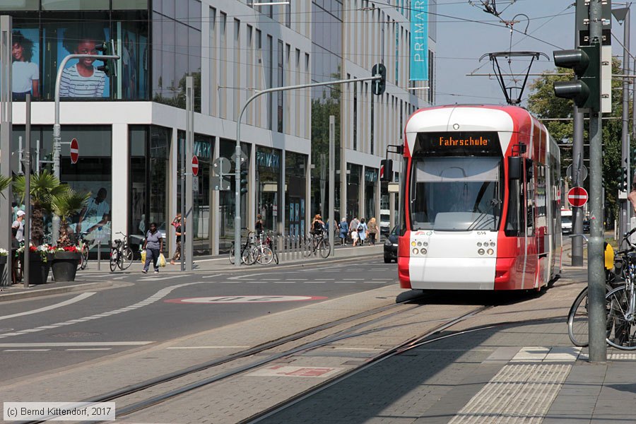 Stra&szlig;enbahn Krefeld - 614
/ Bild: krefeld614_bk1706200184.jpg