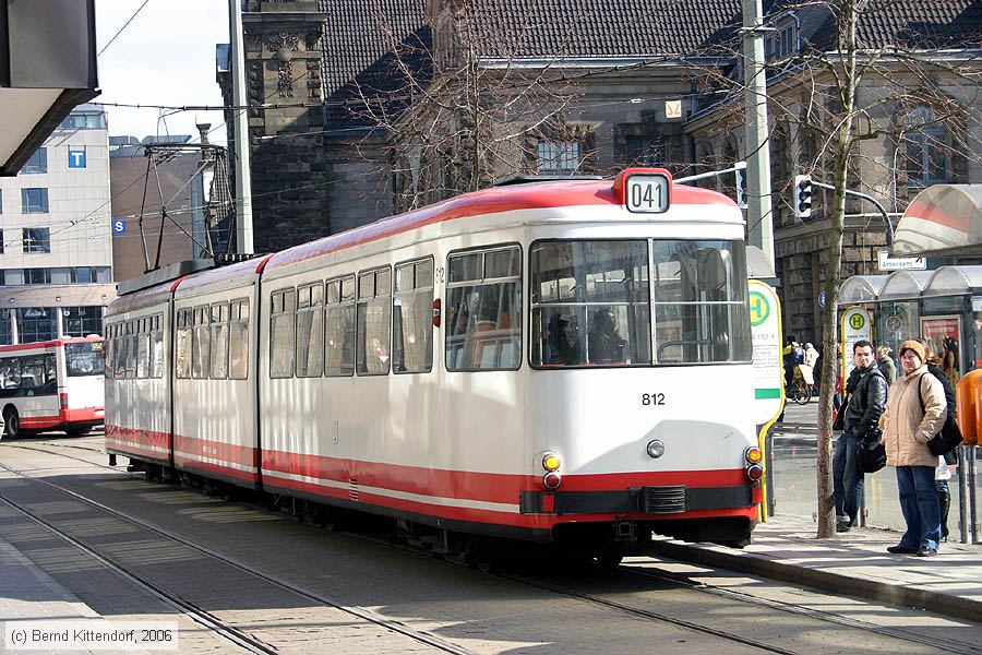Straßenbahn Krefeld - 812
/ Bild: krefeld812_bk0603140130.jpg