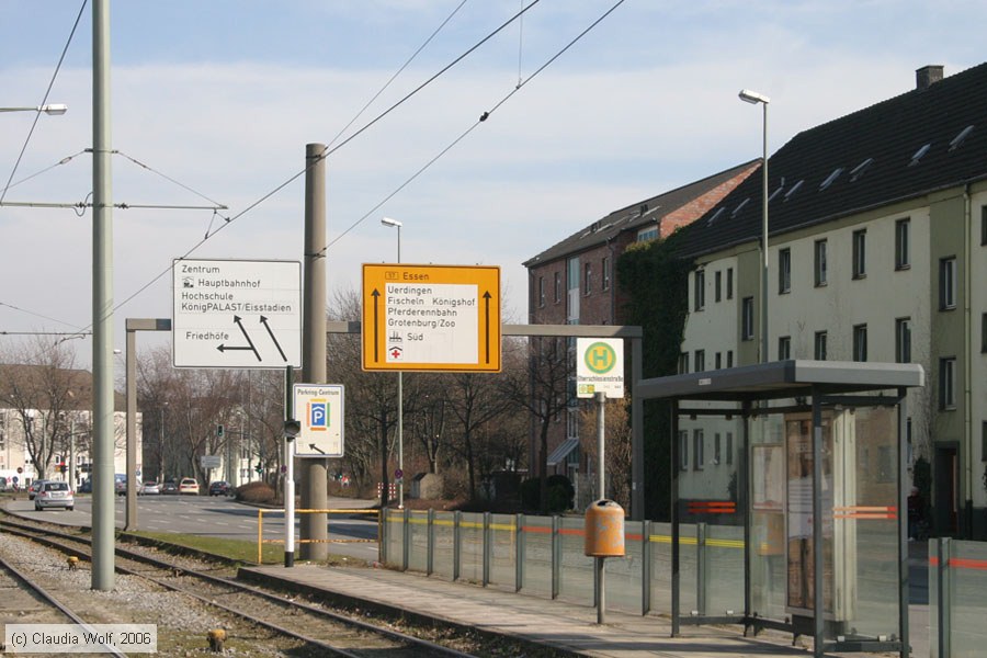 Straßenbahn Krefeld - Anlagen
/ Bild: krefeldanlagen_cw0603140070.jpg