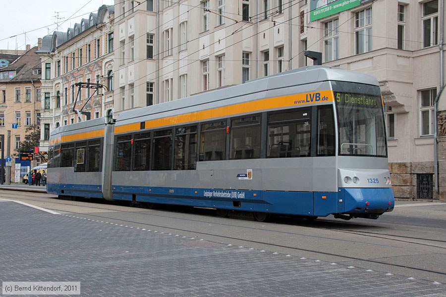 Straßenbahn Leipzig - 1325
/ Bild: leipzig1325_bk1110050360.jpg Straßenbahn Leipzig - 1325
/ Bild: leipzig1325_bk1110050360.jpg