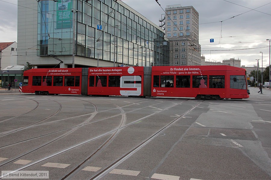 Straßenbahn Leipzig - 1121
/ Bild: leipzig1121_bk1110060129.jpg Straßenbahn Leipzig - 1121
/ Bild: leipzig1121_bk1110060129.jpg