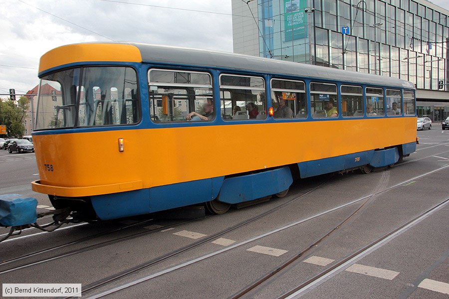 Straßenbahn Leipzig - 758
/ Bild: leipzig758_bk1110060137.jpg Straßenbahn Leipzig - 758
/ Bild: leipzig758_bk1110060137.jpg