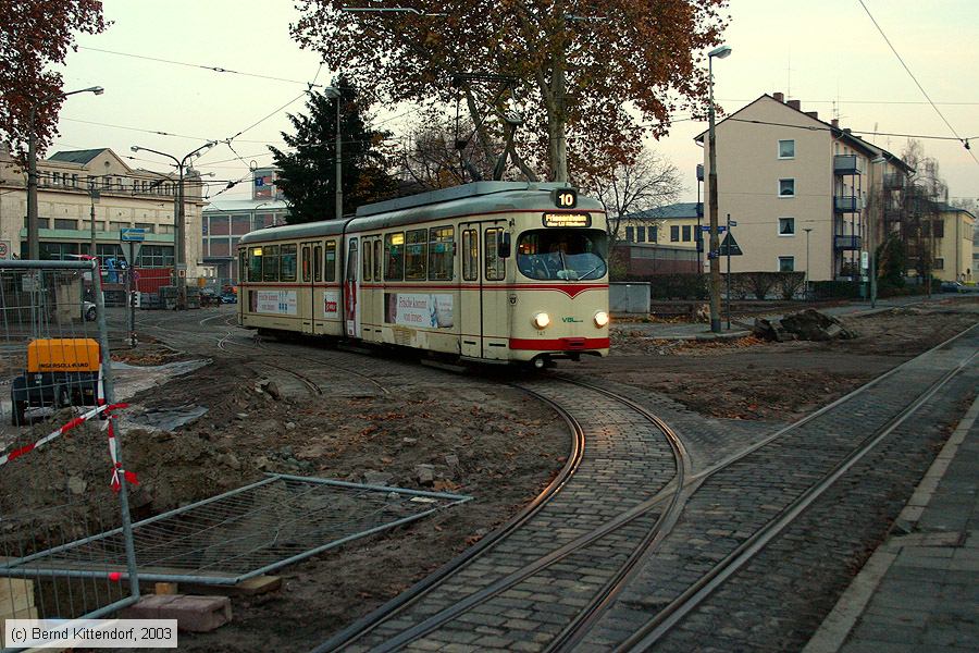 Straßenbahn Ludwigshafen - 147
/ Bild: vbl147_e0000623.jpg Straßenbahn Ludwigshafen - 147
/ Bild: vbl147_e0000623.jpg