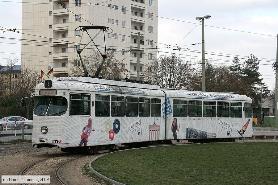 Straßenbahn Ludwigshafen - 152
/ Bild: vbl152_bk0912140002.jpg