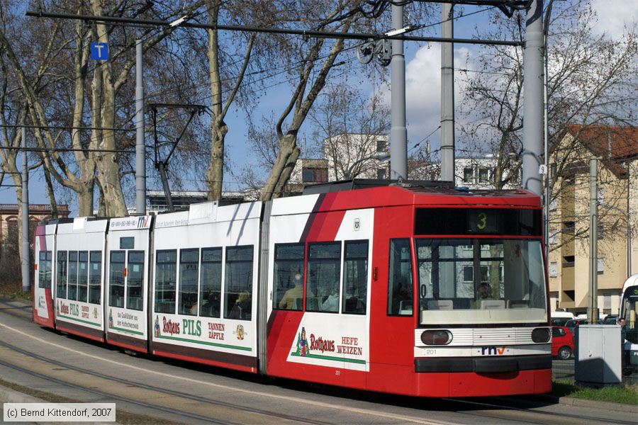 Straßenbahn Ludwigshafen - 201
/ Bild: vbl201_bk0703040034.jpg